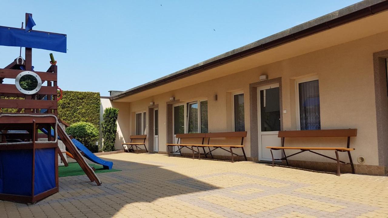 Willa Lucja Blisko Plazy Wladyslawowo Exterior foto